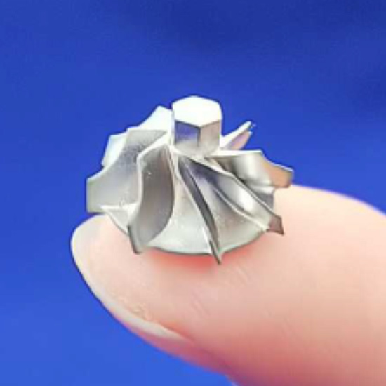 ウルトラマイクロタービン (Ultra micro turbine)　＿＿＿＿＿＿